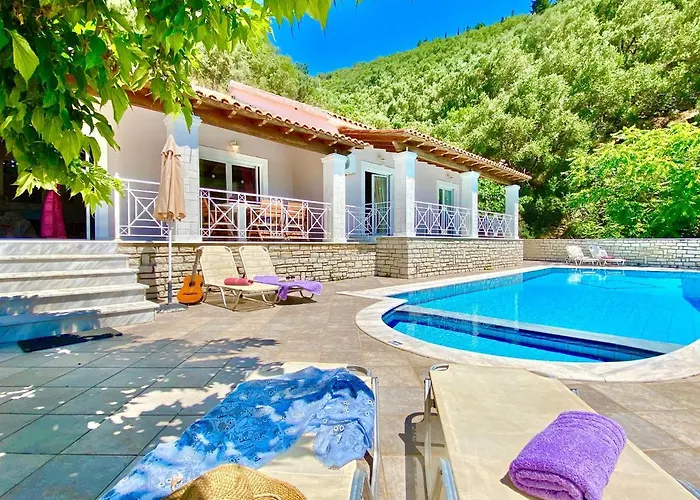 Villa Fantasia With Private Pool By Dadovillas