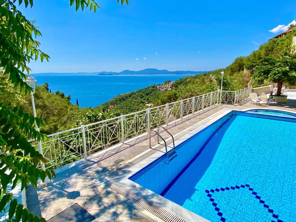 Fantasia With Private Pool By Dadovillas